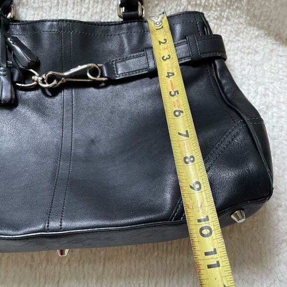 COACH HAMPTON soft Leather Black Medium Satchel with silver tone accents . - Picture 9 of 15